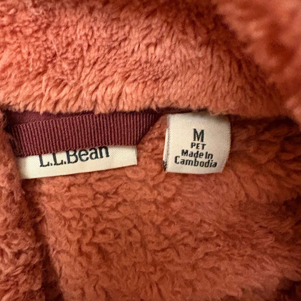 L.L. Bean Fleece Jacket - Picture 3 of 5